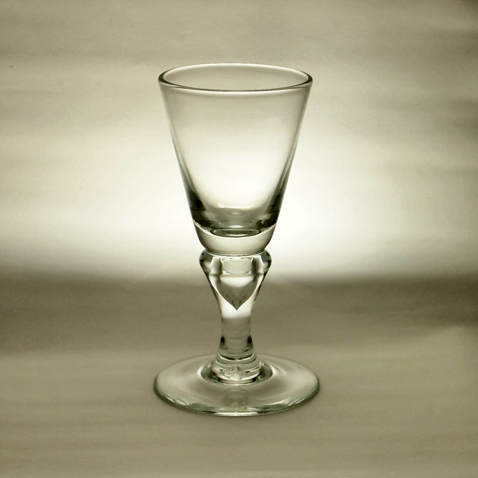 REIJMYRE Slottet Wine Glass