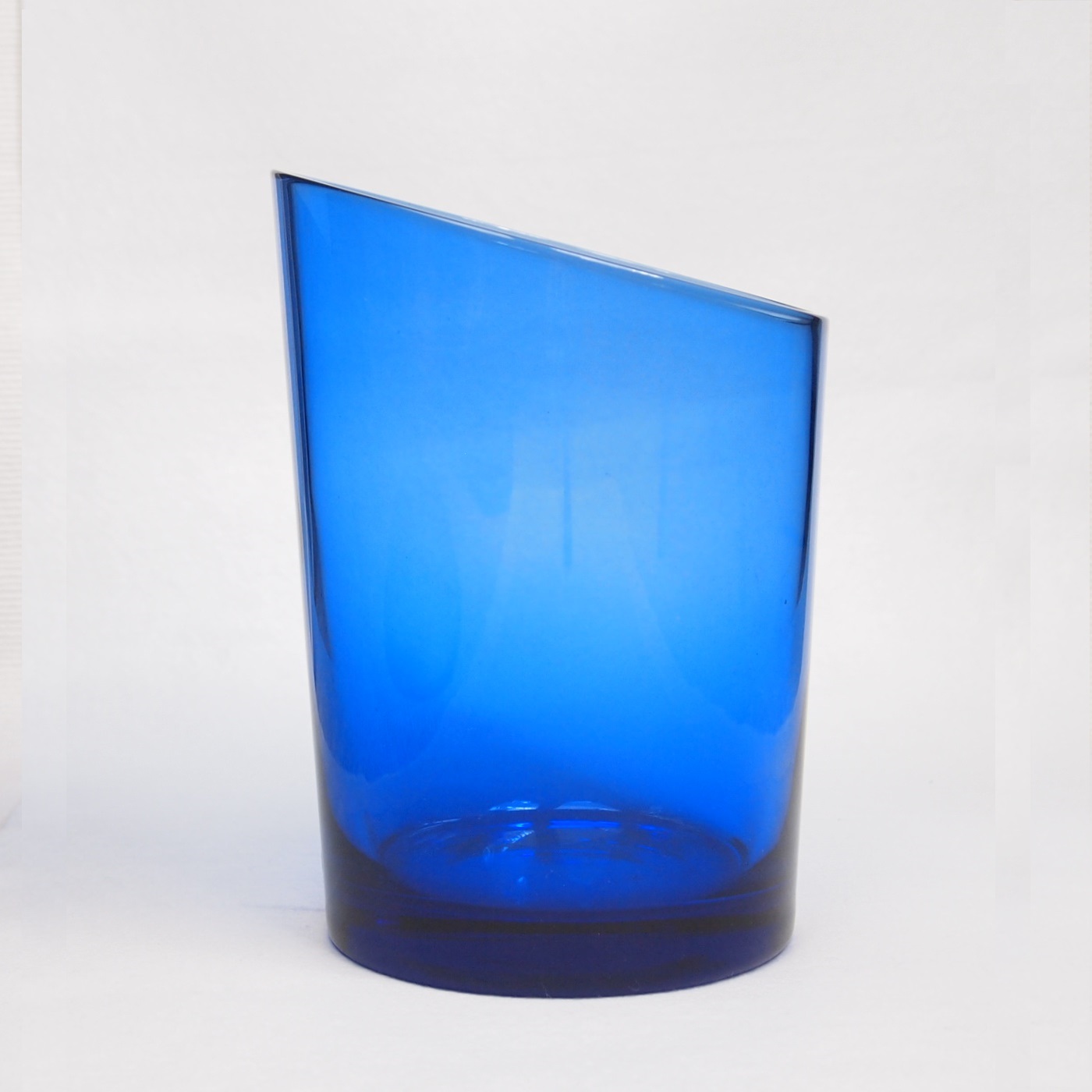 Reijmyre Venus Blue Flower Vase
