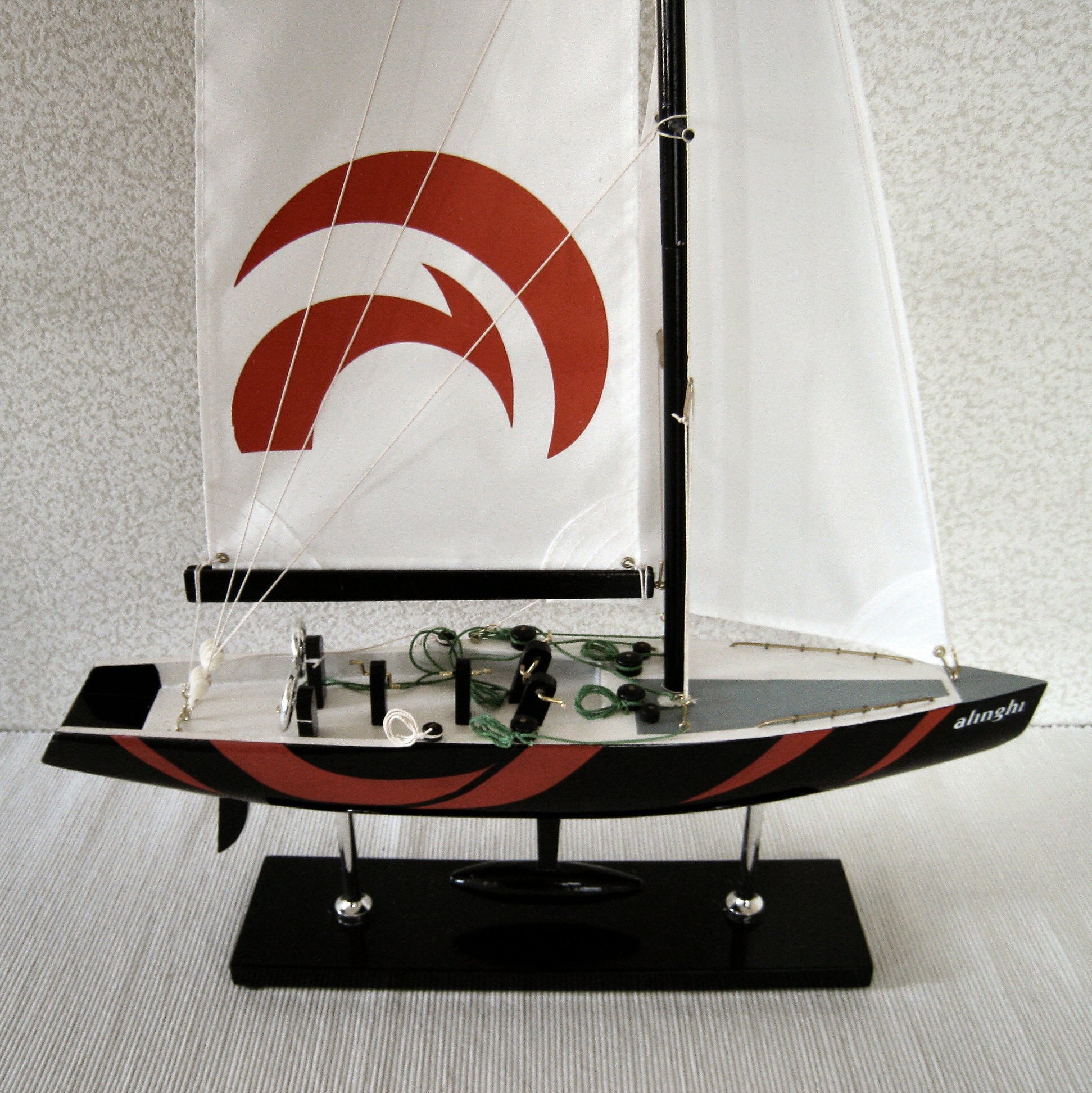 SUI 64 ALINGHI ヨット模型