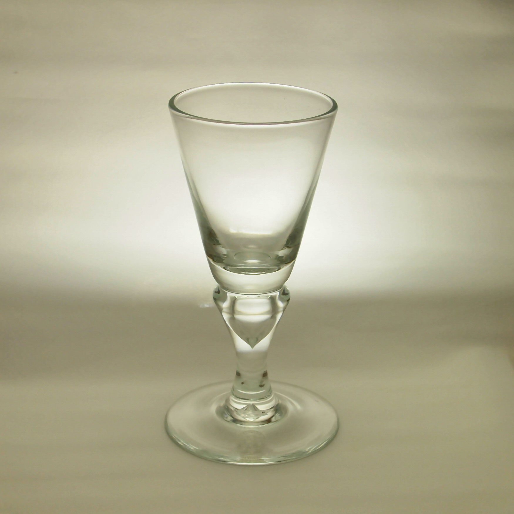 REIJMYRE Slottet Wine Glass